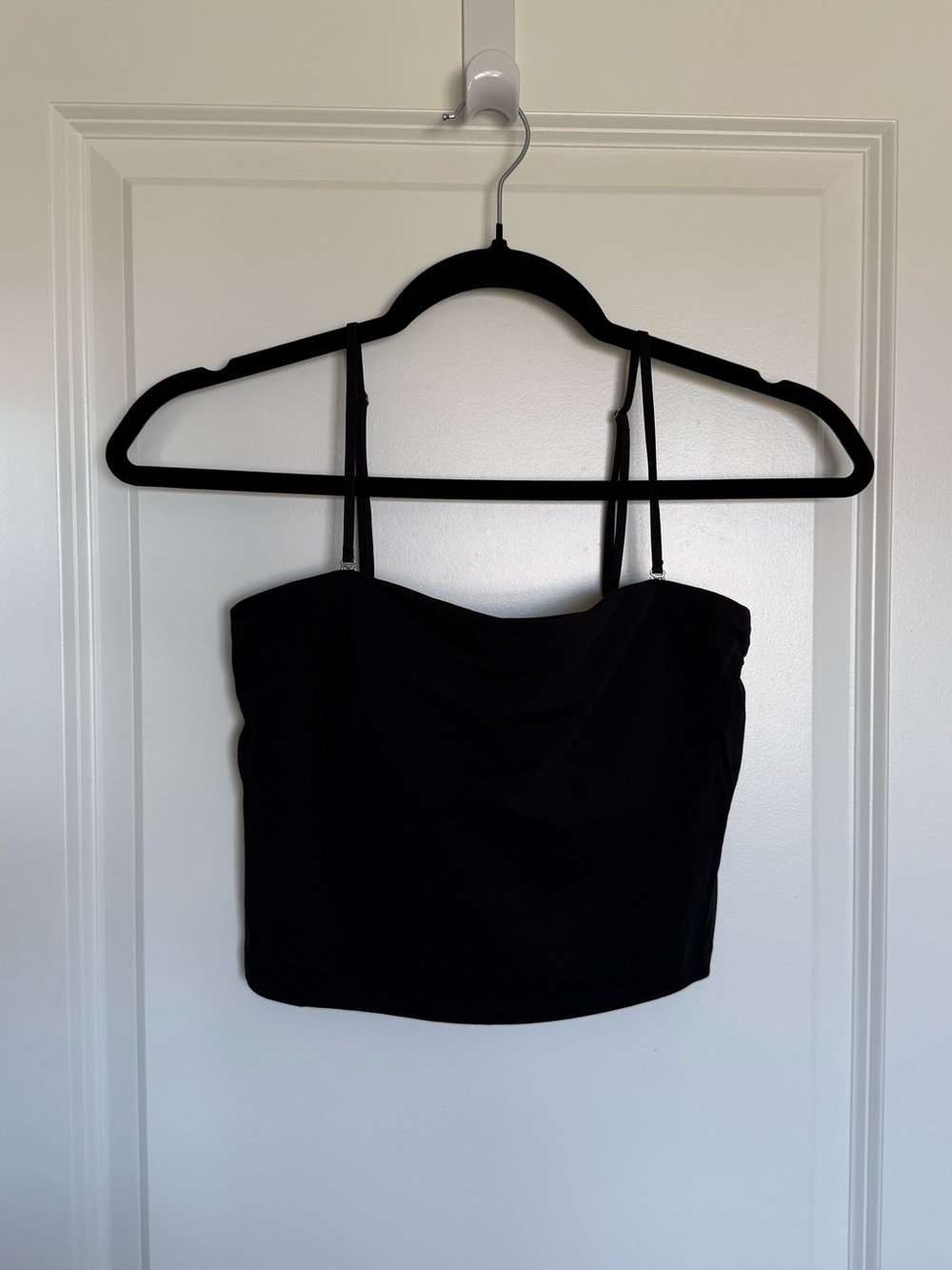 Uniqlo Black Cropped Convertible Tube Top Tank